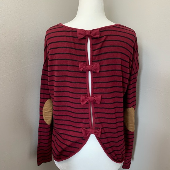 E Hanger M Bow Tie Stripe Top - Picture 2 of 5